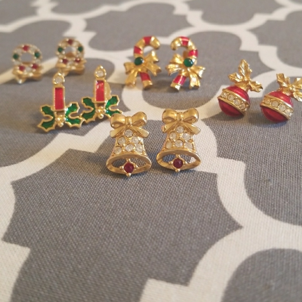 Gold Christmas earrings
